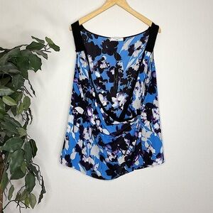 PLUS NWT Tahari Floral Top